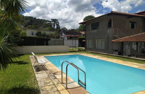 Espaço com piscina em Teresópolis. - Foto 16