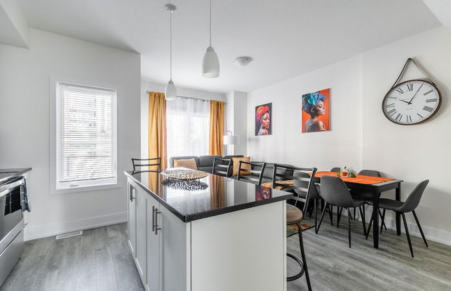 4BR 3BA Townhouse on Lake Ontario Free Parking Gym - Foto 67