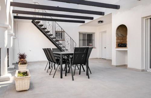 Villa With Jacuzzi and Panoramic Views in Prestigious El Rosario, Marbella - Foto 8
