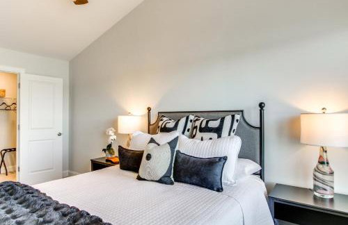 Steps to Lake Greenwood Waterfront Gem with Patio - Foto 15