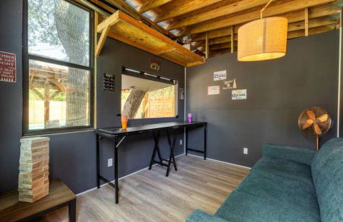 Lone Star Luxe - Heated Pool - Game room - Mini-Golf & Bar - Foto 55