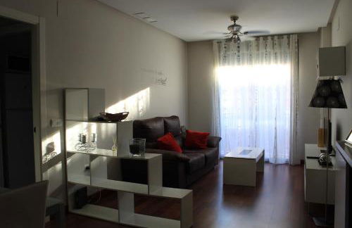 ACOGEDOR APARMENTO JUNTO AL CENTRO - Foto 4