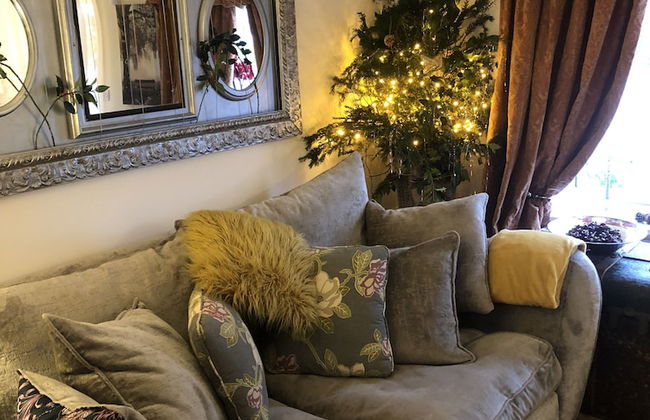 Lazy Nest - Sleeps 4, Parking, Garden & Hammocks - Foto 12