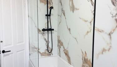 Modern Apartment - Free Parking - Close To Metro - Foto 5