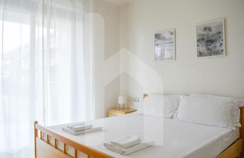 Homiday - Green Bay Village - Photo 27