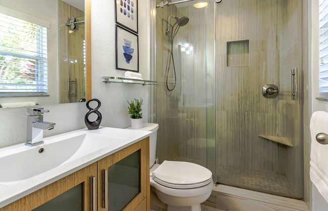 Fruit & Wine Saltwater Pool Home - Foto 24