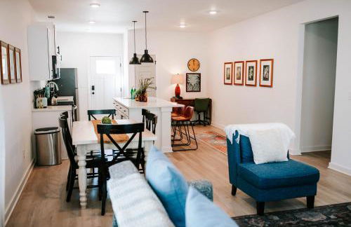 Artist Retreat Near Downtown, Stadium & UGA - Photo 22