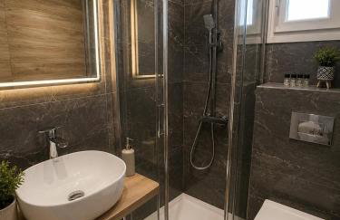 Euphoria Suites and Studios - Photo 32