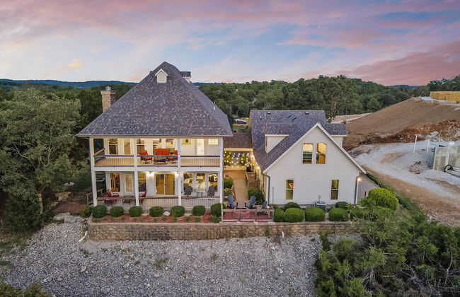 Table Rock Manor at Whitefish Bay - Photo 52