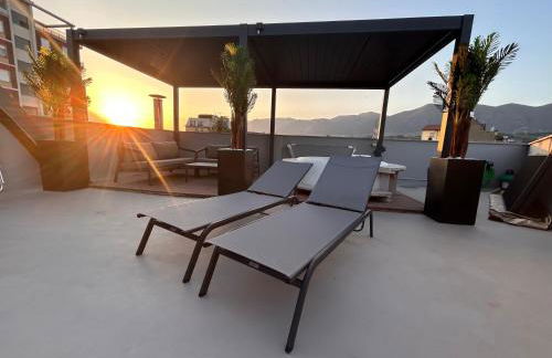 Suite Panoramic Attico con Jacuzzi Privata - Foto 22