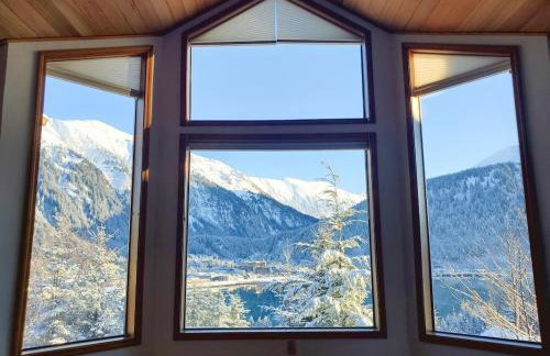 Breathtaking Ocean, Mountain & Juneau Views - Foto 1