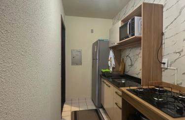 Apartamento 2 quartos, 5 pessoas, garagem, portaria e Wi-Fi - Foto 9