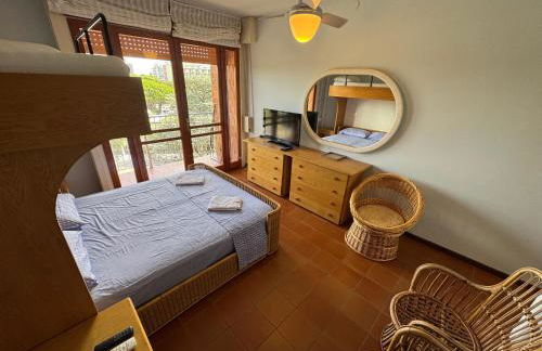 Ampio appartamento in centro con vista - terrazze, parcheggio gratuito e Wi-Fi - Foto 6