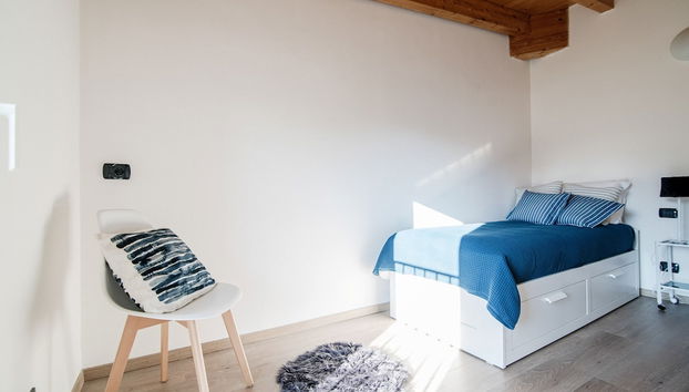 White Attic - by MyHomeInComo - Foto 4, Habitación