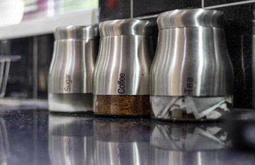 Newly Refurbed 5 Bed House for Contractors, Families & Relocation- Cosely Wolverhampton - Foto 39