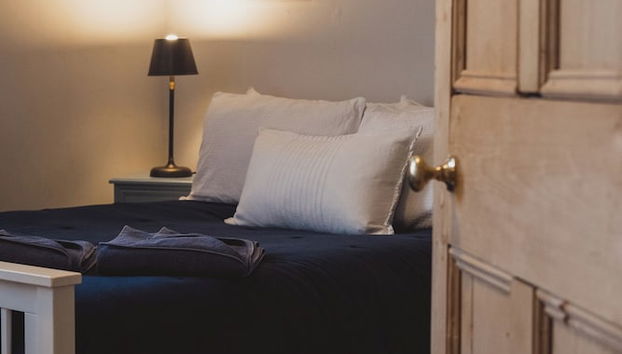 Luxury House Sleeps 14 With Secret Bar Near Bath - Photo 5, Chambre