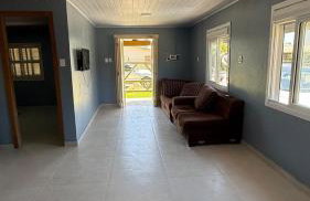 Casas amplas no centro de Mariluz - Foto 8