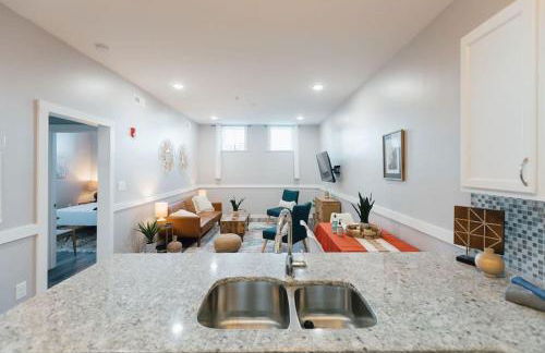 The Sanctuary Company Johnson City - Foto 21