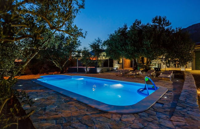 Luxury Private Villa Complex With Pool and Jacuzzi - Foto 21