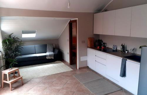 Idyllische Dachwohnung am Hafen von Porto Maurizio - Foto 7