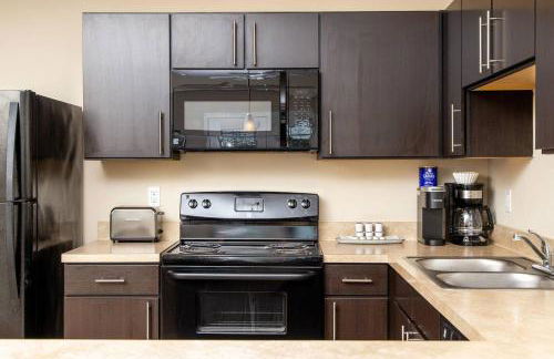 The New Albany Perch Top Floor Pet-Friendly! - Foto 13