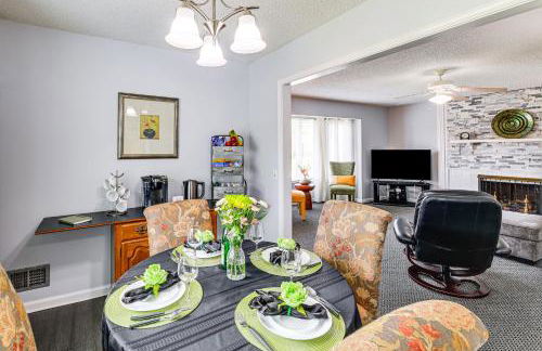 Retreat with Fenced Backyard in Kingsport! - Foto 4