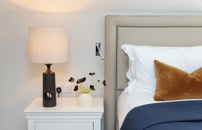 Buckingham & Lloyds Knightsbridge - Photo 40