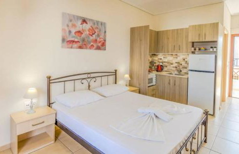 Aloustina Apartments - Photo 18