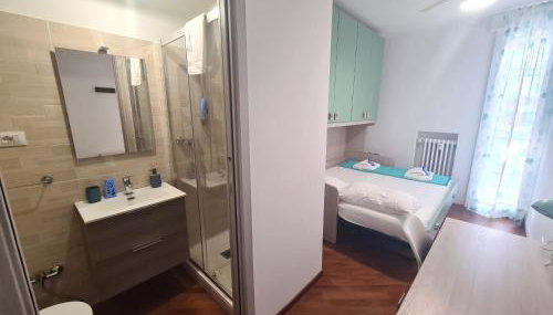 Bologna Vibes - 6 Rooms with Baths - Self Check in - 10 Guests - Foto 3, towels, Shower