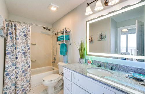 High-Rise PCB Condo with Oceanfront Views and Pool! - Foto 17