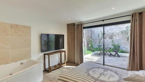 Bel appartement rdc détente Balnéo & Ciné & Terrasse proche Centre Gare Amiens - Foto 2