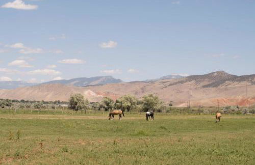 Updated Main St Apt Near Fishlake and Capitol Reef! - Photo 25