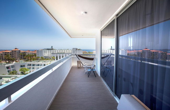 Coral Suites & Spa - Photo 23