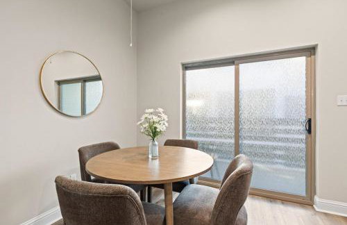 NEW Willow House KING Garage Sports Complex - Foto 25