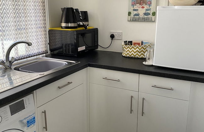 Stunning 2-bed Apartment Above Schooners Bar - Foto 16