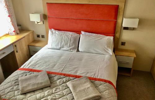 Debran Lodge - Photo 7