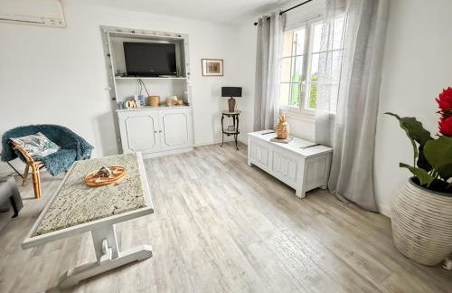 Appartement 2 pièces indépendant Piscine et jardin LA ROQUETTE SUR SIAGNE - Foto 22