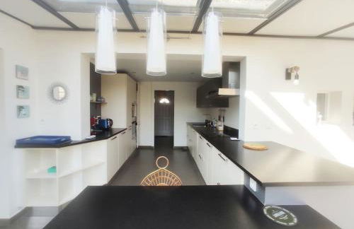 Maison 10 personnes à 10 minutes à pieds de la plage - Photo 4