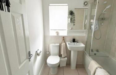 Family Friendly Modern 4BD House - Foto 39