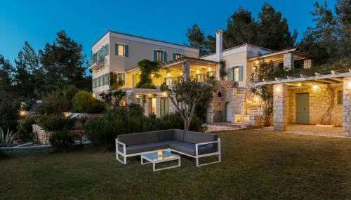 Electra Beachfront Villa - Foto 2, Garden view