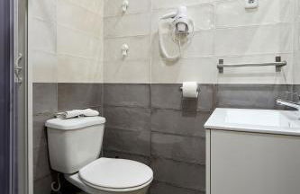 Apartamentos Fuencarral - Photo 13