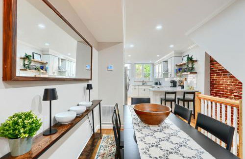 Cozy FedHill Gem plus Parking and Walk to Harbor and Stadiums - Foto 51