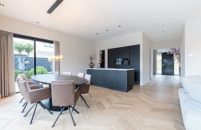 Beautiful Water Villa Near Harderwijk - Photo 34