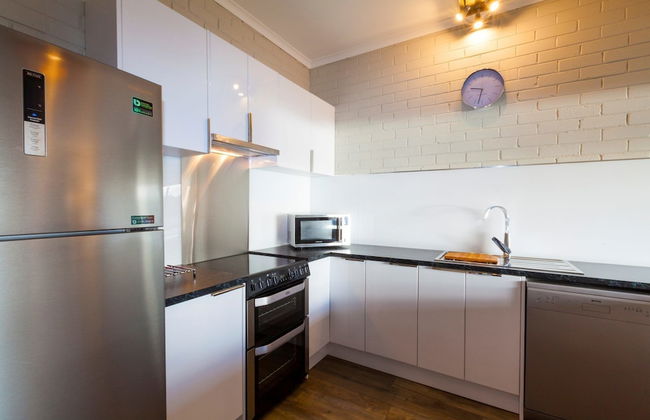 Summit 11 - Fabulous views and location - Photo 7