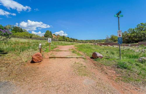 Flagstone Hall! Family Home w Scenic Views - Foto 34