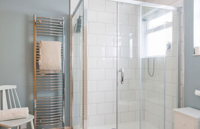 Seaside Detached 4bd Home nr Shops Parking Garden - Foto 19