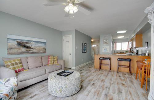 Near Beach and Casinos Biloxi Condo with Pool Access - Foto 5