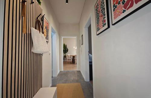 NEU! KINGS-Apartment - 300m zum Bahnhof - 6 Personen - Küche - Gerberplatz - Foto 5