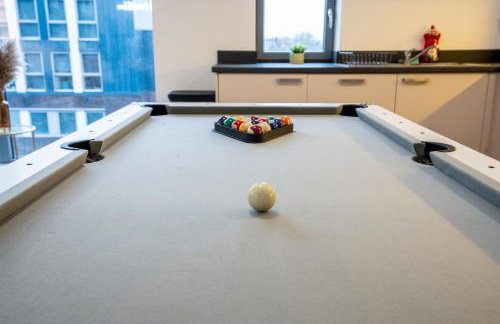Central Wembley Stadium Luxe Stay with Pool Table - Foto 70