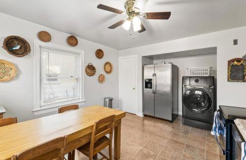 Home Near Downtown Mall & Belmont - Foto 13